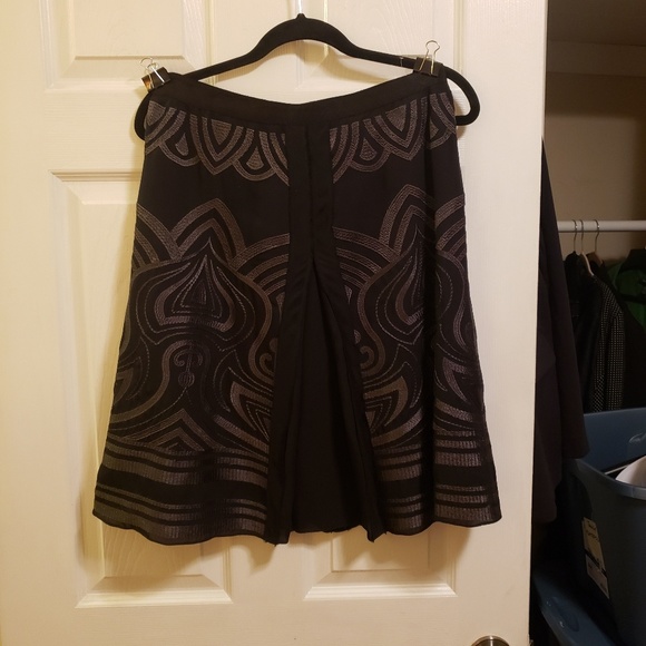 Magaschoni Collection Blk w/ Gold Stitching Skirt - Picture 6 of 7